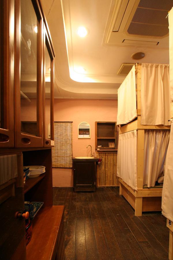 Pokapokahotel Osaka Exterior photo